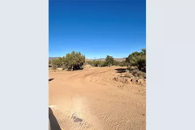 6806 N Frerichs Ranch Road, Hackberry, AZ 86411 - Photo 4