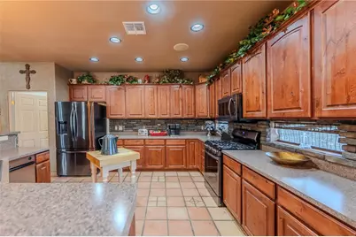 14158 S Calabasas Road, Yucca, AZ 86438 - Photo 44