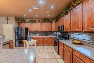 14158 S Calabasas Rd, Yucca, AZ 86438 - Photo 44