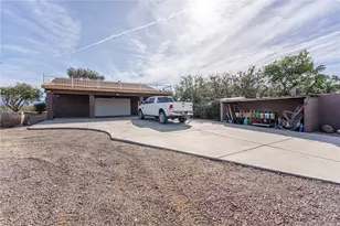 14158 S Calabasas Rd, Yucca, AZ 86438 - Photo 28