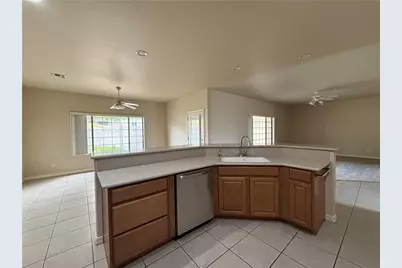 2063 John Wayne Drive, Kingman, AZ 86409 - Photo 10