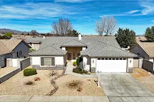 2063 John Wayne Dr, Kingman, AZ 86409 - Photo 1