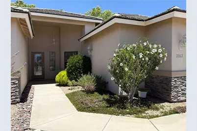 2063 John Wayne Drive, Kingman, AZ 86409 - Photo 2