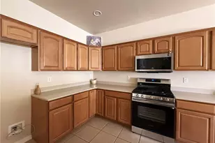 2063 John Wayne Dr, Kingman, AZ 86409 - Photo 8