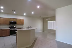 2063 John Wayne Dr, Kingman, AZ 86409 - Photo 4