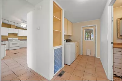 1125 Zircon Avenue, Bullhead City, AZ 86442 - Photo 32