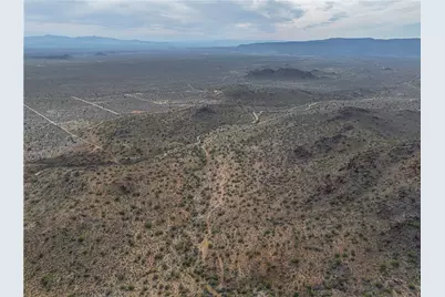 0000 S Central Road, Yucca, AZ 86438 - Photo 10