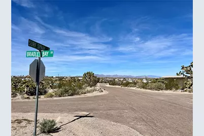 30105 N Surf Spray Drive, Meadview, AZ 86444 - Photo 2