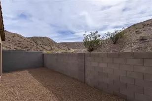 2478 Tapatio Dr, Bullhead City, AZ 86442 - Photo 30