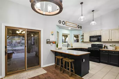 2411 E Arapaho Road, Fort Mohave, AZ 86426 - Photo 8