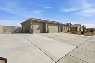 4686 E Old W Rd, Kingman, AZ 86401 - Photo 24