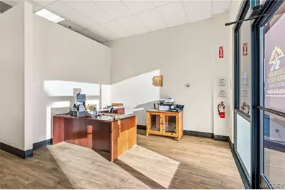 2585 Miracle Mile #128 - 129, Bullhead City, AZ 86442 - Photo 10