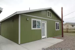 2041 Swan Cir, Bullhead City, AZ 86442 - Photo 4