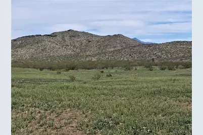 000 N Kanyr Road, Dolan Springs, AZ 86441 - Photo 1