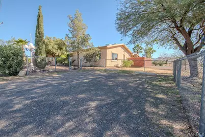 152 S Houck Road, Golden Valley, AZ 86413 - Photo 46