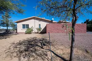 152 S Houck Rd, Golden Valley, AZ 86413 - Photo 46