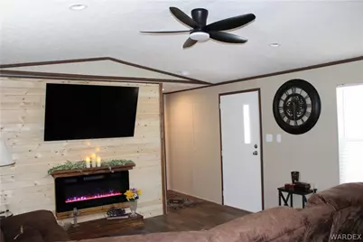 1864 El Dorado, Bullhead City, AZ 86442 - Photo 4