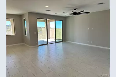 3238 Sidewheel Drive, Bullhead City, AZ 86429 - Photo 14