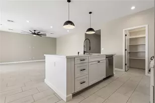3238 Sidewheel Dr, Bullhead City, AZ 86429 - Photo 22