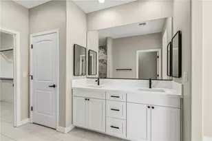 3238 Sidewheel Dr, Bullhead City, AZ 86429 - Photo 6