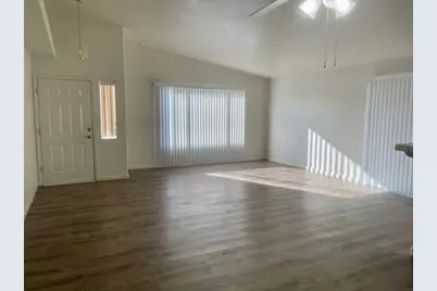 450 Chardonnay Way, Bullhead City, AZ 86429 - Photo 4