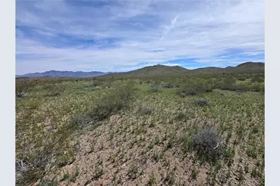 002 N Kanyr Road, Dolan Springs, AZ 86441 - Photo 8