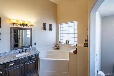 1163 E Cactus Valley Drive, Kingman, AZ 86409 - Photo 22