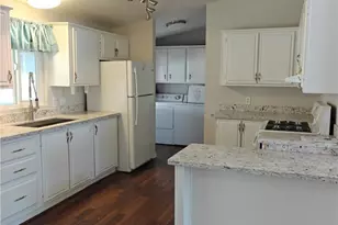 8195 S Carob Dr, Mohave Valley, AZ 86440 - Photo 10