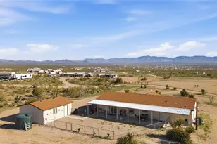 8616 W Chuar Dr, Golden Valley, AZ 86413 - Photo 4