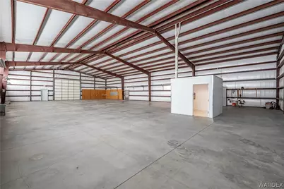 14690 N Cattle Drive, Dolan Springs, AZ 86441 - Photo 2