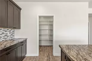 3232 Sidewheel Dr, Bullhead City, AZ 86429 - Photo 32