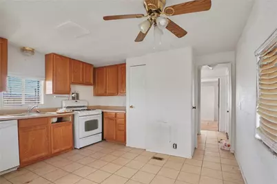 468 Harbor Drive, Bullhead City, AZ 86442 - Photo 6