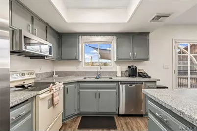 2434 Camino Del Rio, Bullhead City, AZ 86442 - Photo 24