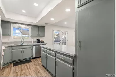 2434 Camino Del Rio, Bullhead City, AZ 86442 - Photo 22