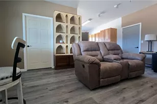 4302 W Speedway Rd, Yucca, AZ 86438 - Photo 14