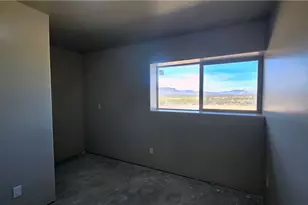 4302 W Speedway Rd, Yucca, AZ 86438 - Photo 28