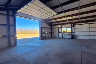 4302 W Speedway Rd, Yucca, AZ 86438 - Photo 10