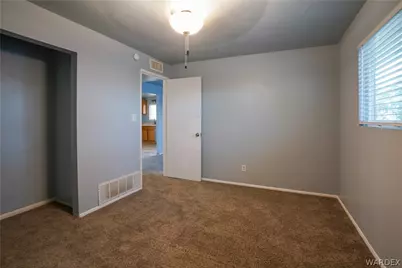 2019 Kingston Drive, Bullhead City, AZ 86442 - Photo 8