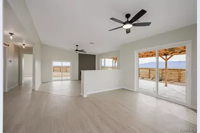 1780 Marble Canyon Drive, Bullhead City, AZ 86442 - Photo 8