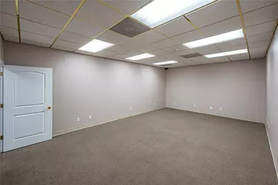 1921 Motor Avenue, Kingman, AZ 86401 - Photo 12