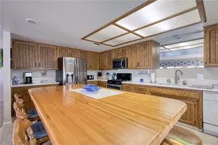 2125 Whitewater Dr, Bullhead City, AZ 86442 - Photo 12