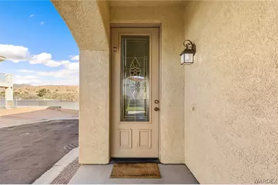 1825 E Shore Villas Drive #6, Bullhead City, AZ 86442 - Photo 6