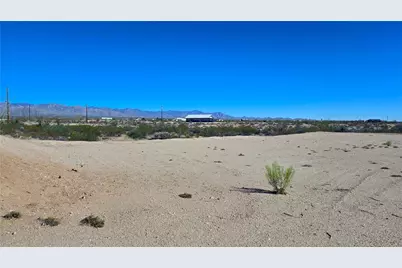 4330 W Speedway Road, Yucca, AZ 86438 - Photo 8