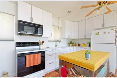 49576 Turquoise Avenue, Quartzsite, AZ 85346 - Photo 10