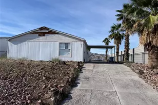 657 Terrace Dr, Bullhead City, AZ 86442 - Photo 1