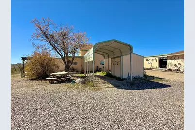 17305 N Lost Mine Drive, Dolan Springs, AZ 86441 - Photo 8