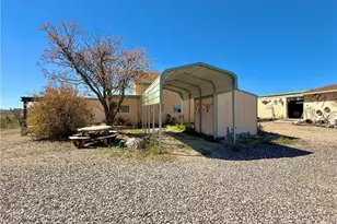 17305 N Lost Mine Dr, Dolan Springs, AZ 86441 - Photo 8