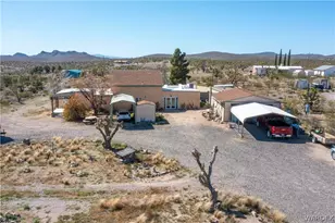17305 N Lost Mine Dr, Dolan Springs, AZ 86441 - Photo 2