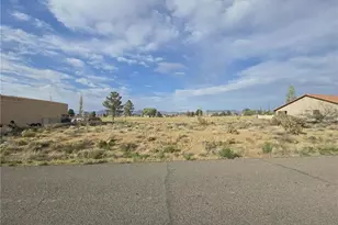 7671 E Mesa Vista Dr, Kingman, AZ 86401 - Photo 1