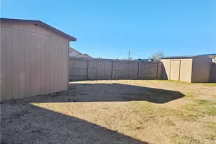 3595 E Warbler Ln, Kingman, AZ 86409 - Photo 2